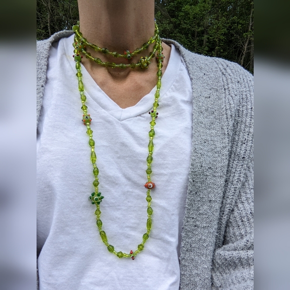 EVC LONG FLAPPER NECKLACE - Picture 12 of 16